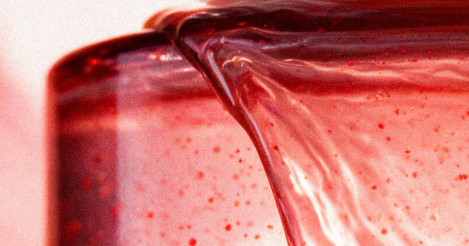 Texture gelée de l'Eau Extraordinaire Source de Roses