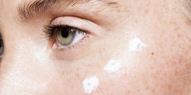 Skin care routine nuit : 4 gestes essentiels pour ressourcer sa peau la nuit