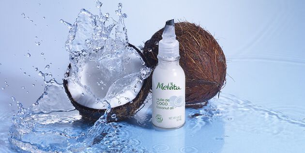 Quelle huile v&eacute;g&eacute;tale pour mes cheveux boucl&eacute;s ?
