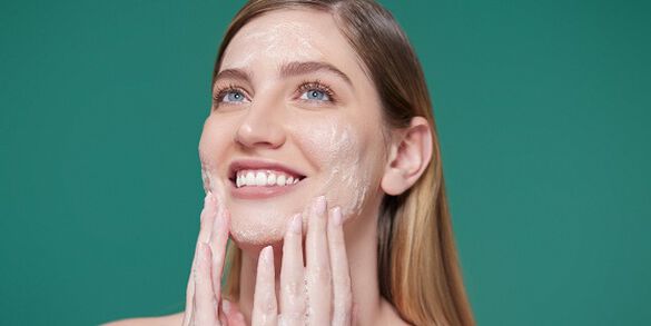 Les 3 erreurs &agrave; &eacute;viter lors du d&eacute;maquillage