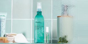 La gelée démaquillante Nectar Pur adaptée aux peaux mixtes à grasses
