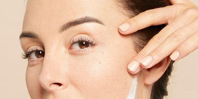 Skin care routine : des astuces beauté pour les yeux et les lèvres