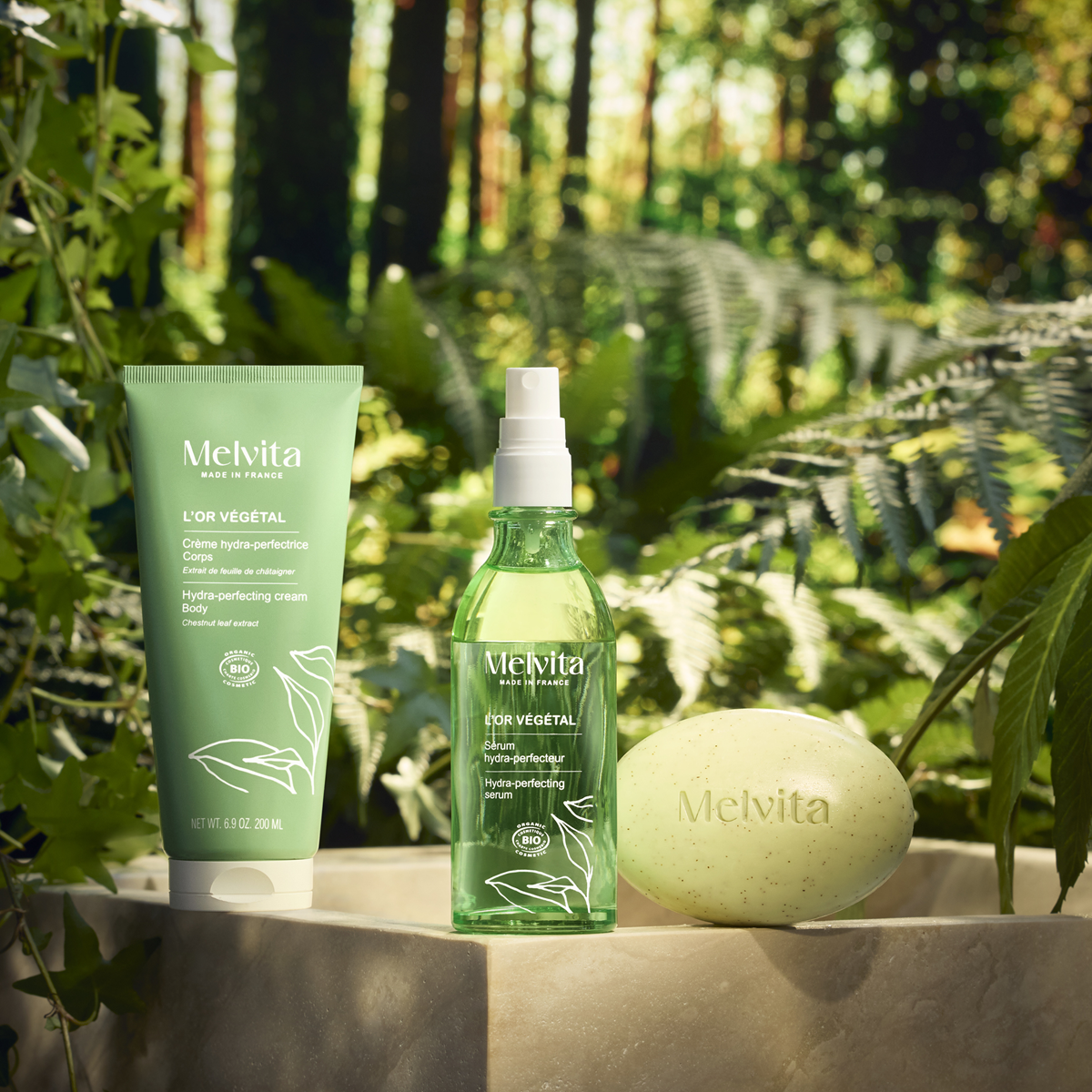 Le S&eacute;rum lisse, la cr&egrave;me nourrit